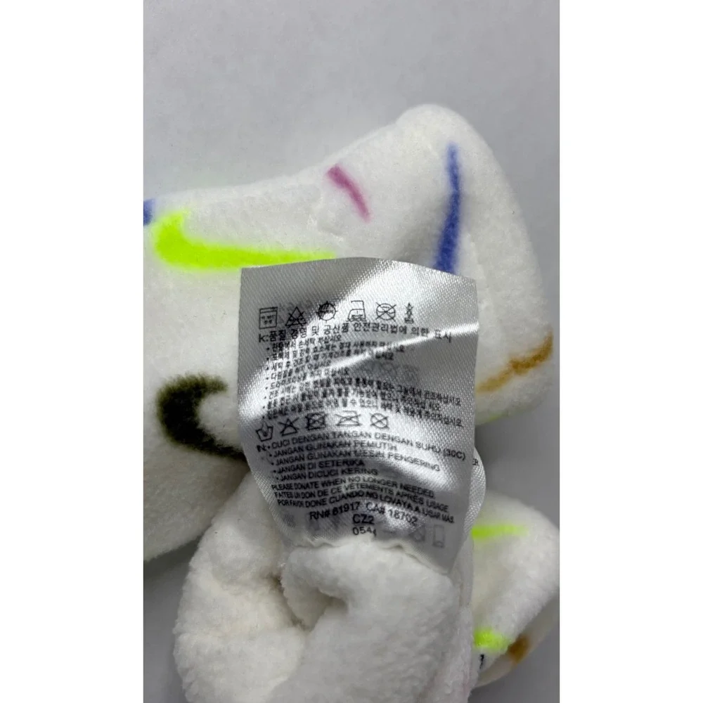 Nike Infant Fleece Hat and Mittens Set White Multi-Color Swoosh Print - Picture 12 of 16